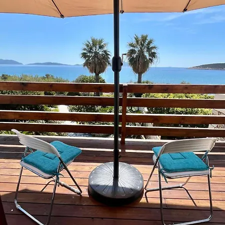 Βίλα Scenic Coastal Getaway Πόρτο Λάφια
